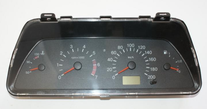 What is the instrument panel of the VAZ 2110?